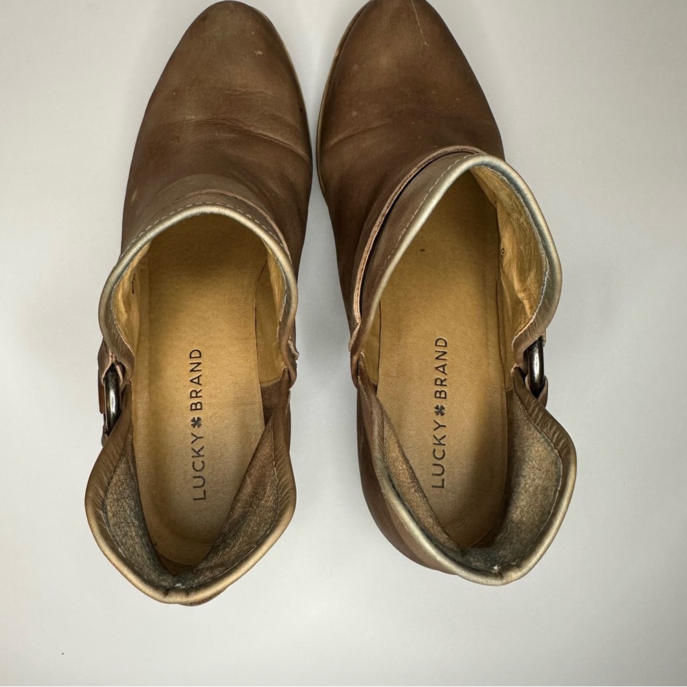 Lucky Brand Brown/Tan Leather Ankle Booties with Side Ring - Picture 4 of 7